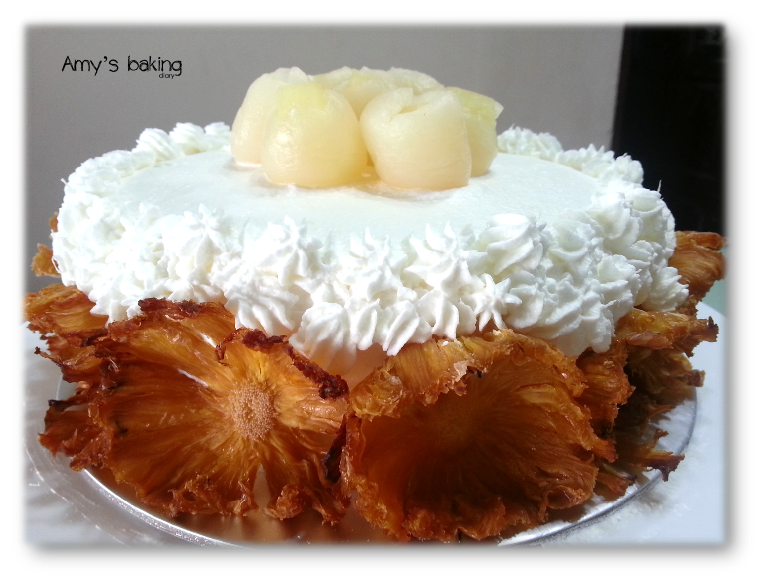 Amy Baking Diary A Pineapple Birthday Cake