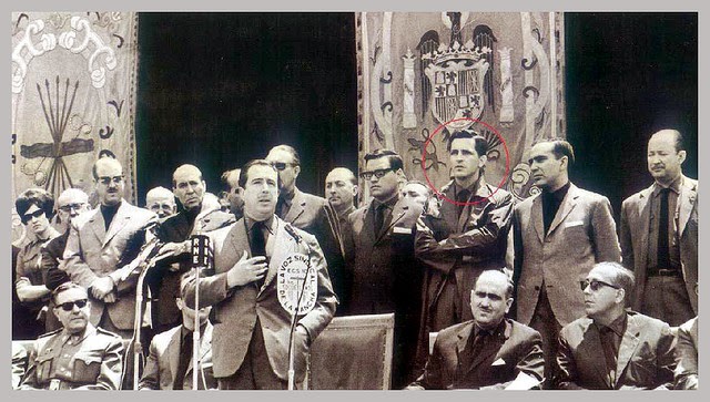 Opiniones de falange espanola tradicionalista y de las juntas de