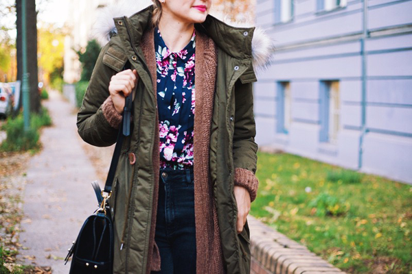 Pack Your Weekend Bag Melina Alt