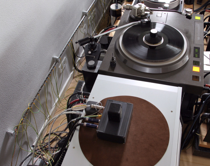 No hum with phono stages?! M & S Ultimate HighFidelity