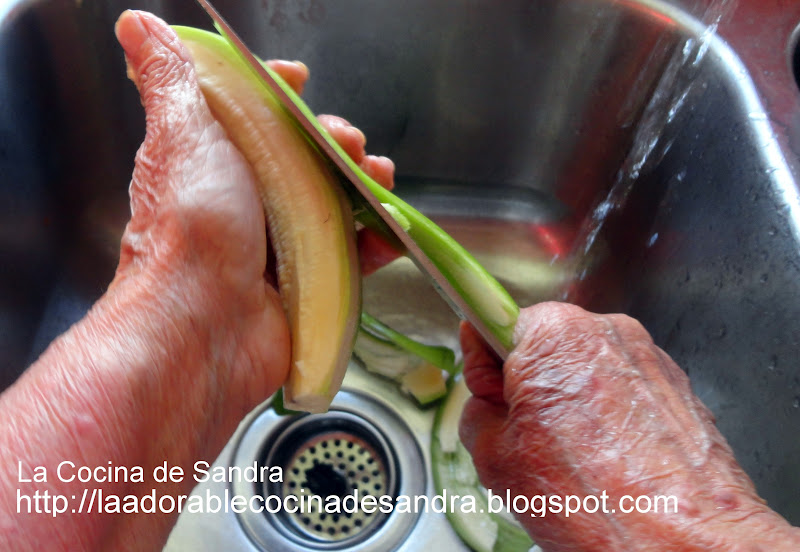 La Cocina de Sandra Pasteles de Guineo (Tradicionales de Puerto Rico)