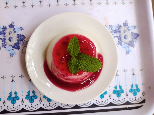 Ăn Chơi Đi ăn Panna Cotta, chè pudding thanh mát ở Tô Hiến Thành