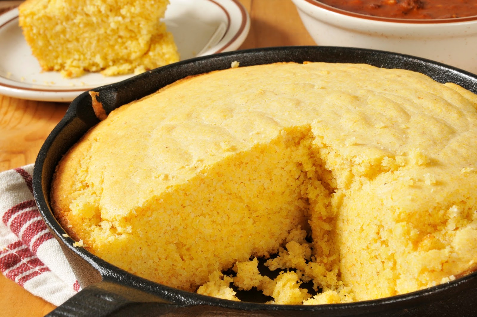 Crock Pot Chili & Sweet Cornbread The Country Cook