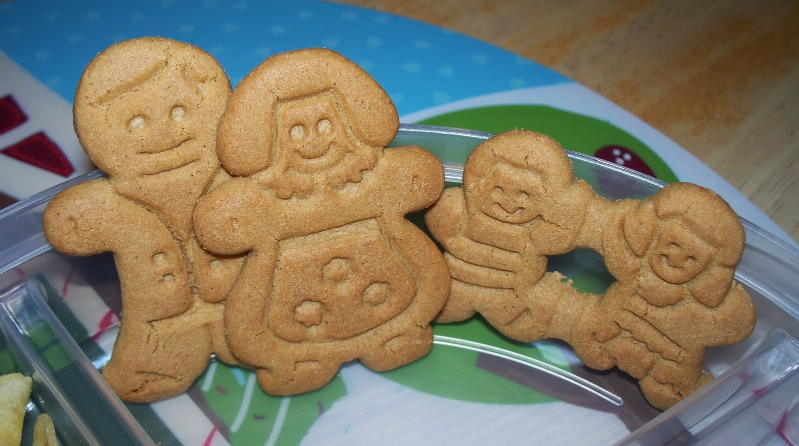 Koogle's Korner Gingerbread Family