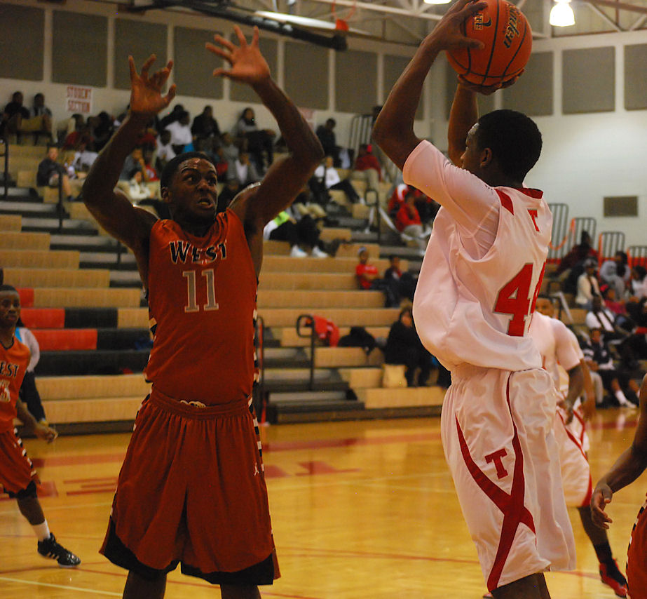 Terrell Daily Photo: Putting basketball behind us