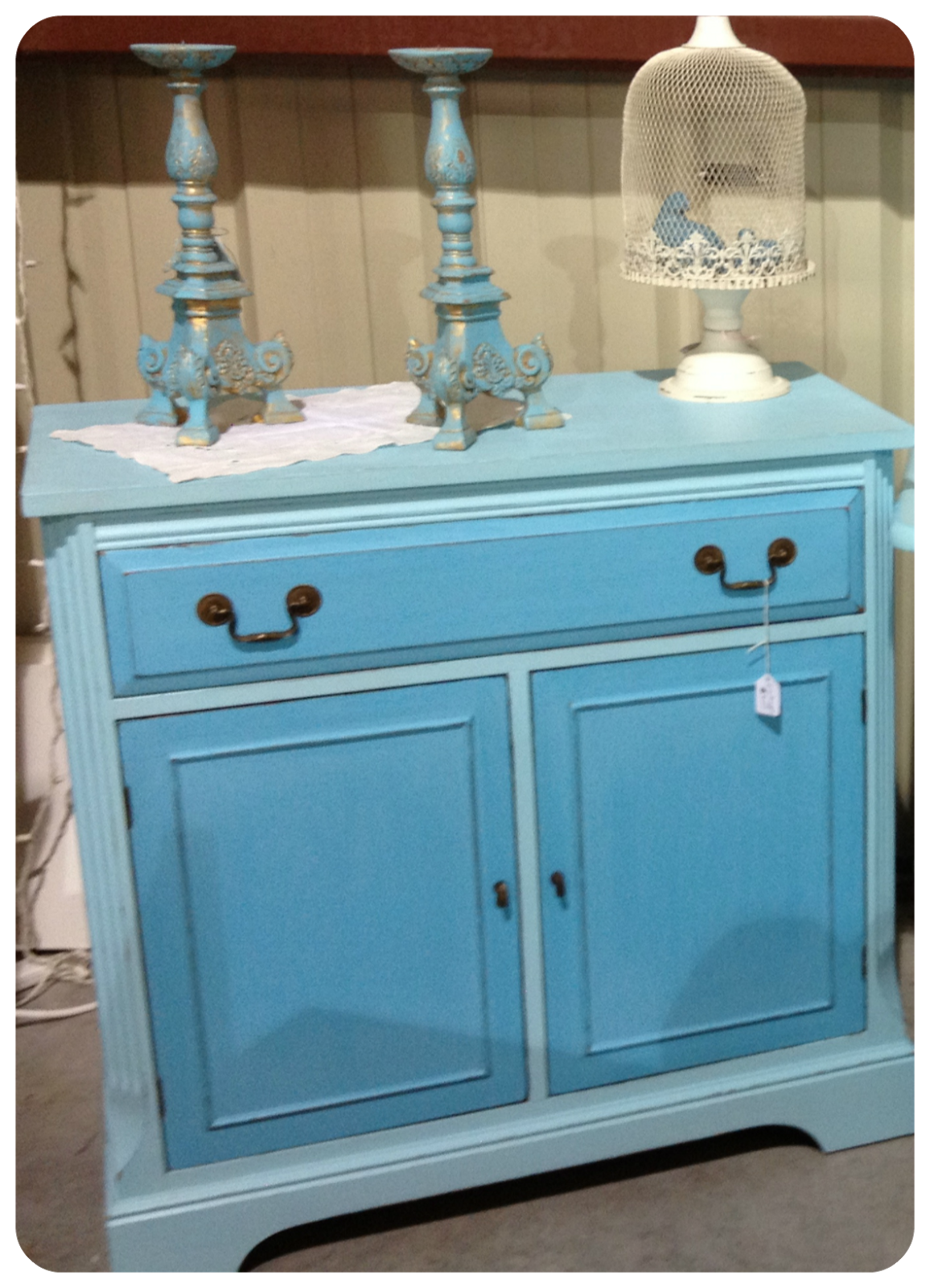 DIY180 How to paint furniture