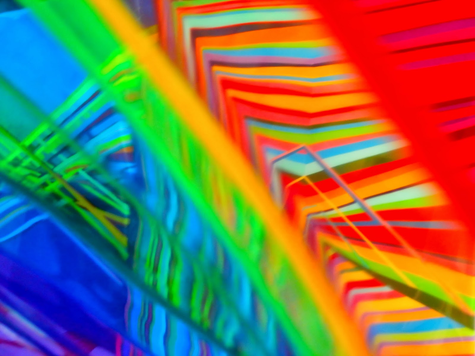 Kristofir Dean: Colourful things