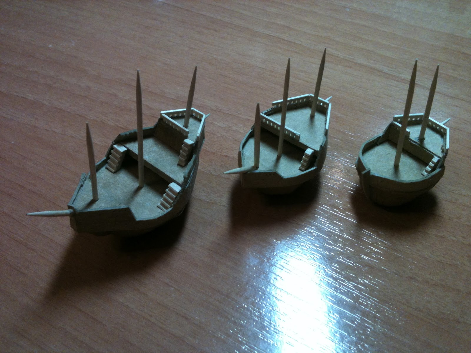 Barcos en miniatura: LAS TRES CARABELAS