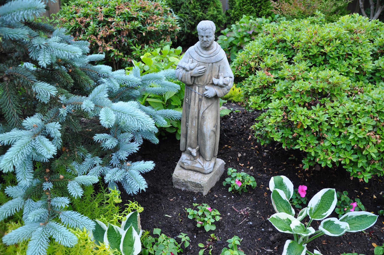 Orbis Catholicus Secundus Ourdoor Garden Statue of St. Francis