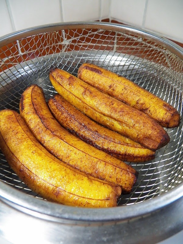 Ripe Plantains Canoes Mari's Cakes (English)