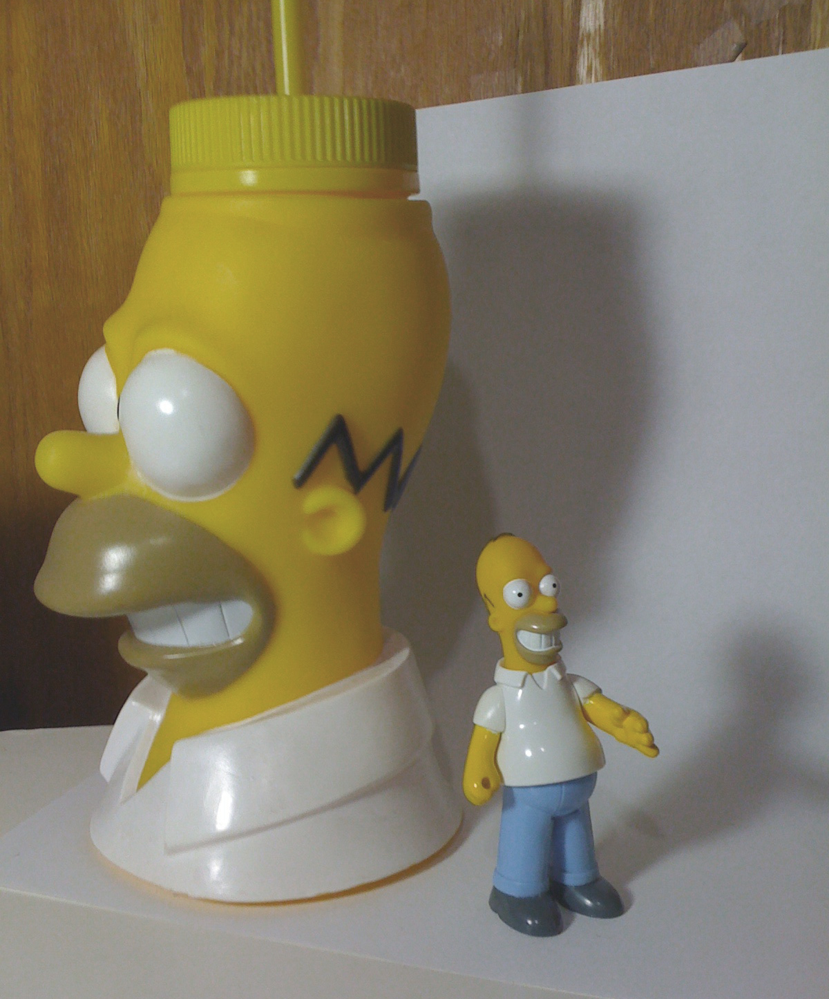 Toy Box 1990 Homer Simpson Action figure/Homer Head Cup 35.00 227