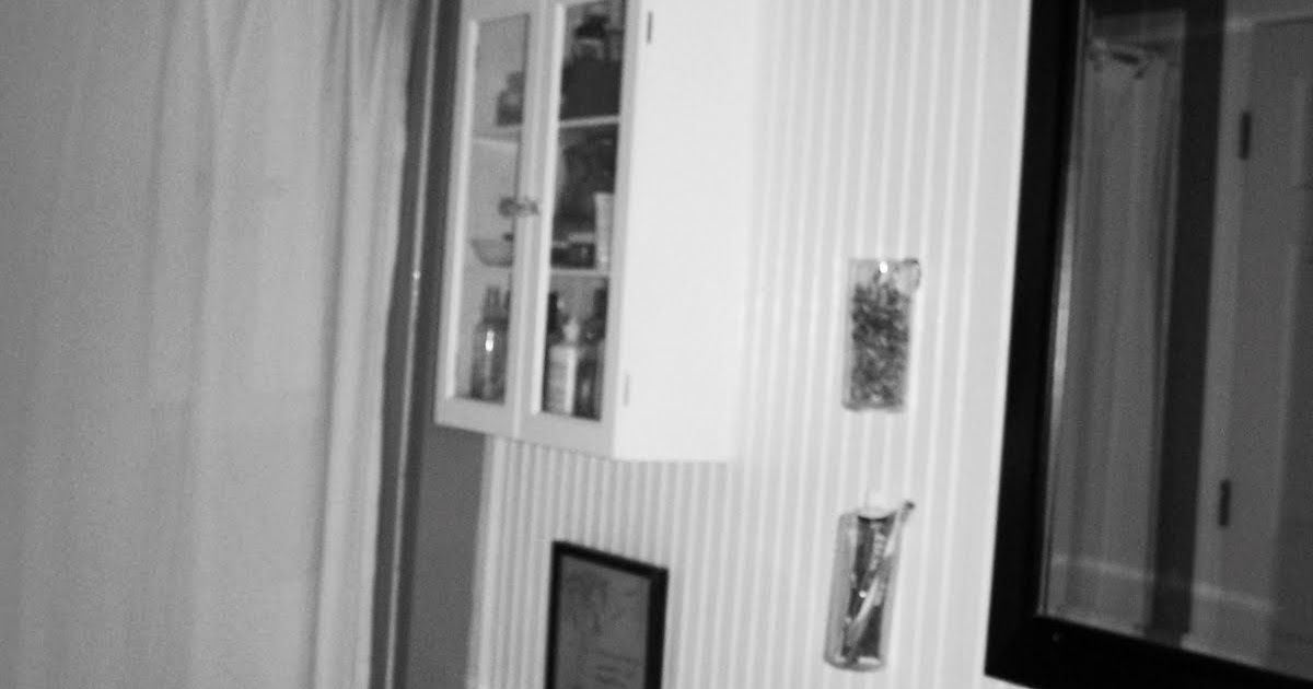 tiny sprouts horizontal beadboard