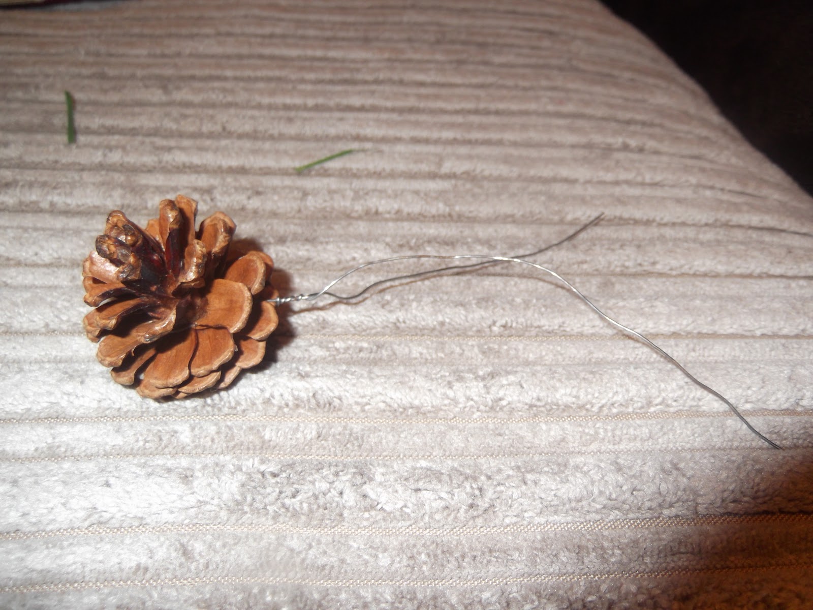 Made by (A)me: Make a Christmas garland for less than £10