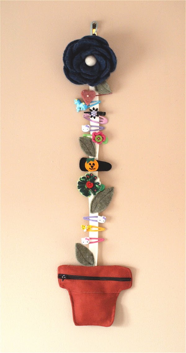 By Hook and Thread hair clip holder