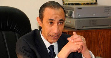 ايقاف عزة الحناوي مذيعه قناه القاهره لخروجها عن النص والمعايير المهنيه