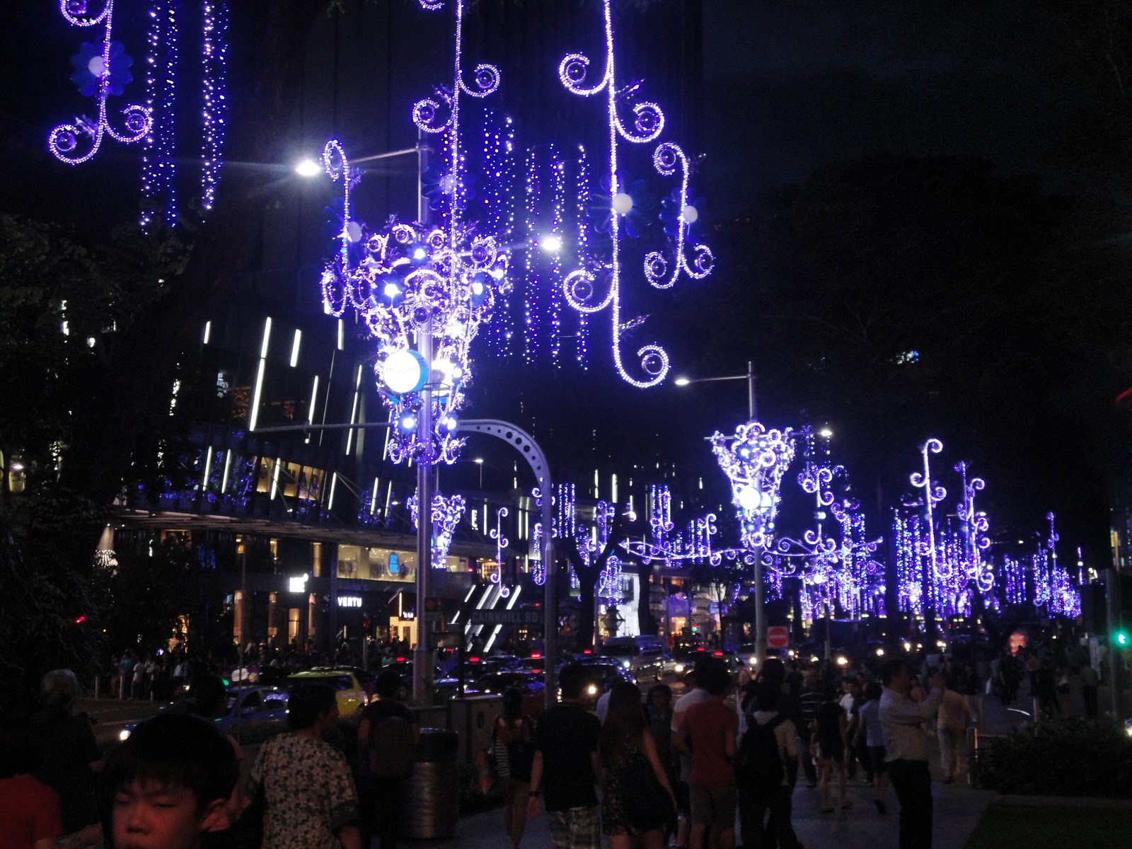 Crown of Thorns Christmas lights in Singapore