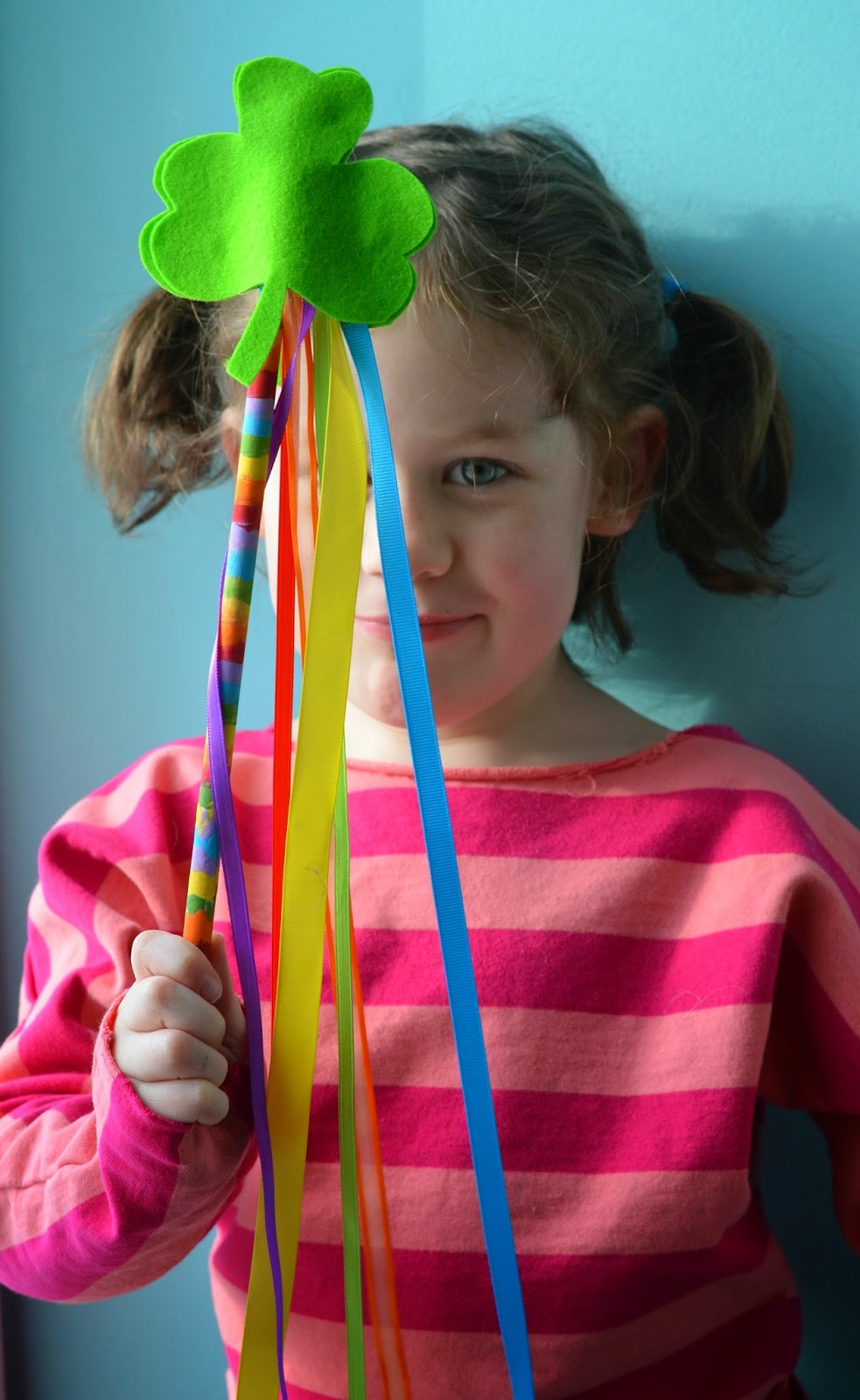 Twig and Toadstool Rainbow Wands for St Patricks Day!