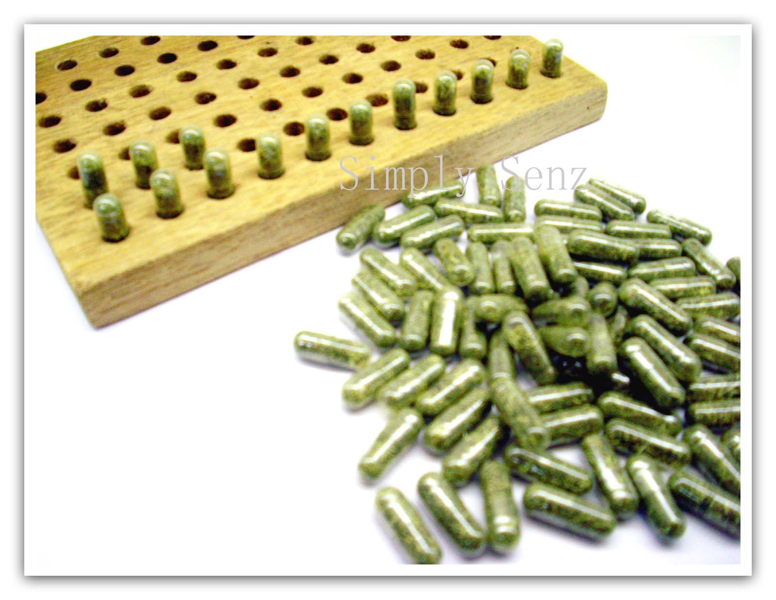 Simply Senz: Making of Sabah Snake Grass Capsule Filler DIY