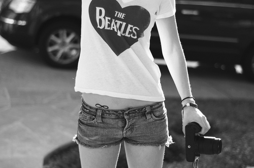 http://2.bp.blogspot.com/-mdkszvakL_U/T3mne0VmITI/AAAAAAAABK8/if7z-geauYE/s640/IMAGENS-PARA--tumblr-MENINAS-FASHION-fotos-inspira%C3%A7%C3%A3o-meninas-decoupage-renders-lindas-anjo-png-psds-brushes-photoscape-by-thata-schultz20120107-4423438090_93519c5e53_b_large.jpg