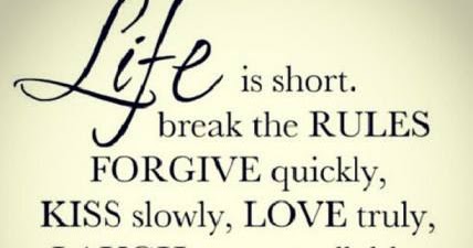 Sally S Ordinary Insanity Stories La Vita E Corta