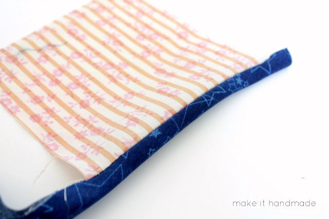 How to avoid all that tedious ironing that comes with making bias tape. Bind your projects with no iron bias strips