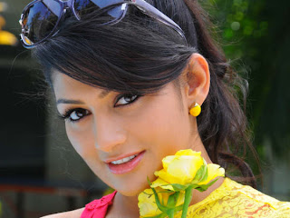 Radhika Kumarswamy Looking hot in her next movie 'Sweety '