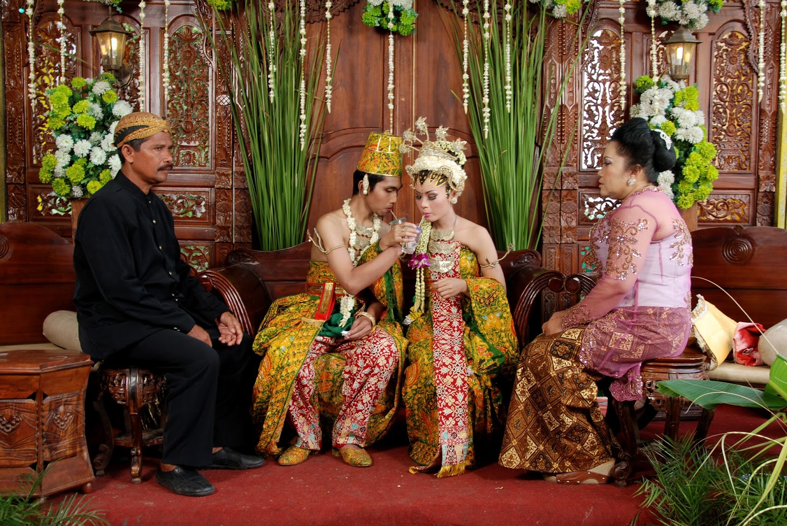 Rdin_hepikiaa&hellip; prosesi pengantin adat jawa