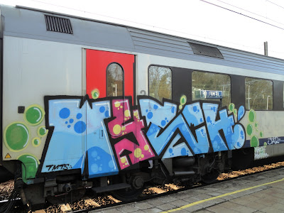 train graff