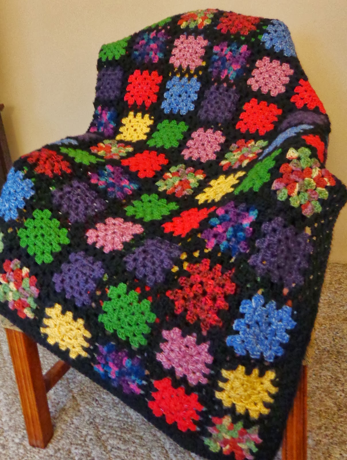 Hobby Hooker ColorBlock Granny Square Blanket