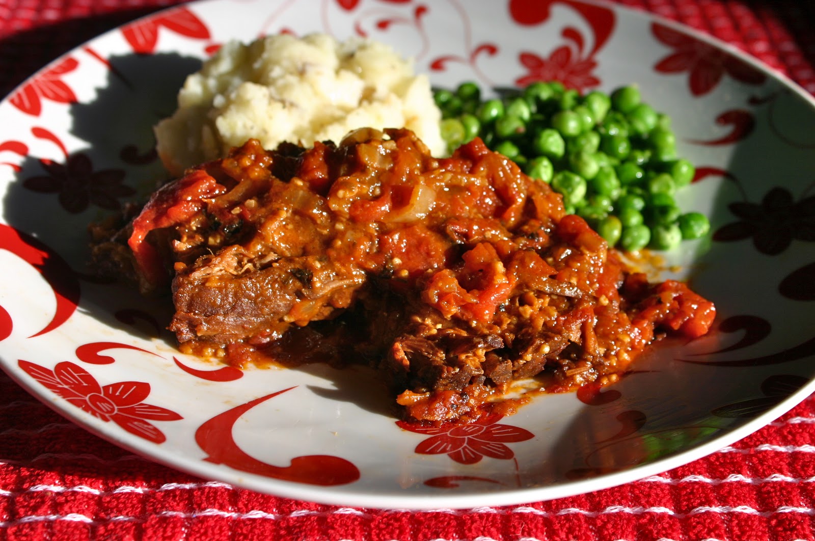 My Retro Kitchen Beef Roast with Tomato Ragout (Slow Cooker)