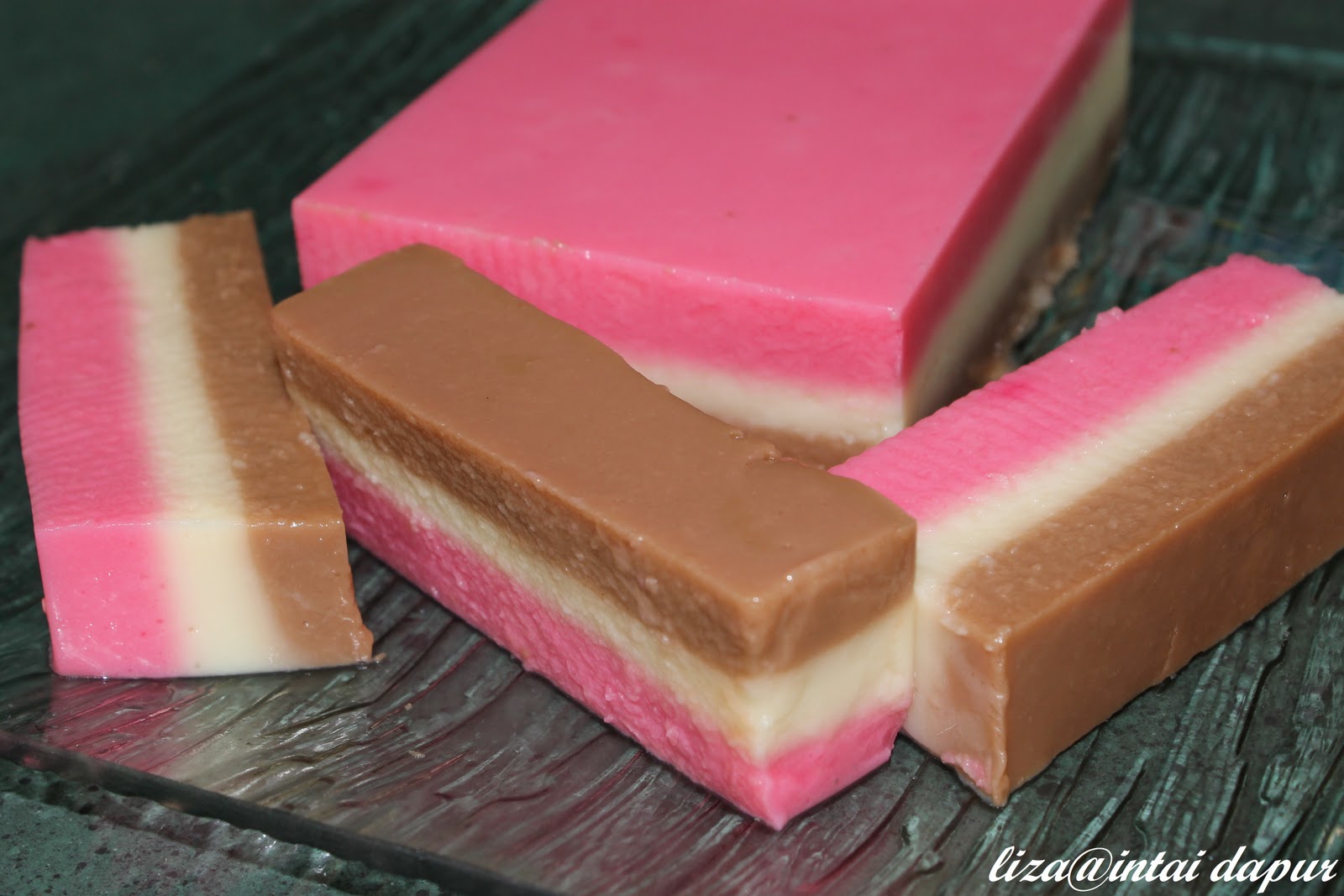 INTAI DAPUR Puding Aiskrim 3 Rasa...