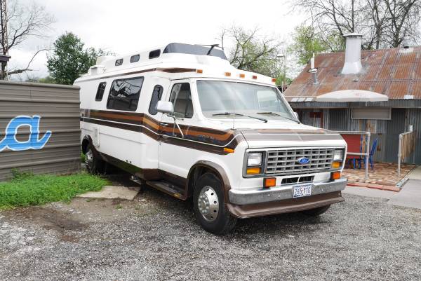 Vintage Class B Motorhome, 1989 Ford Travelcraft Camper ...