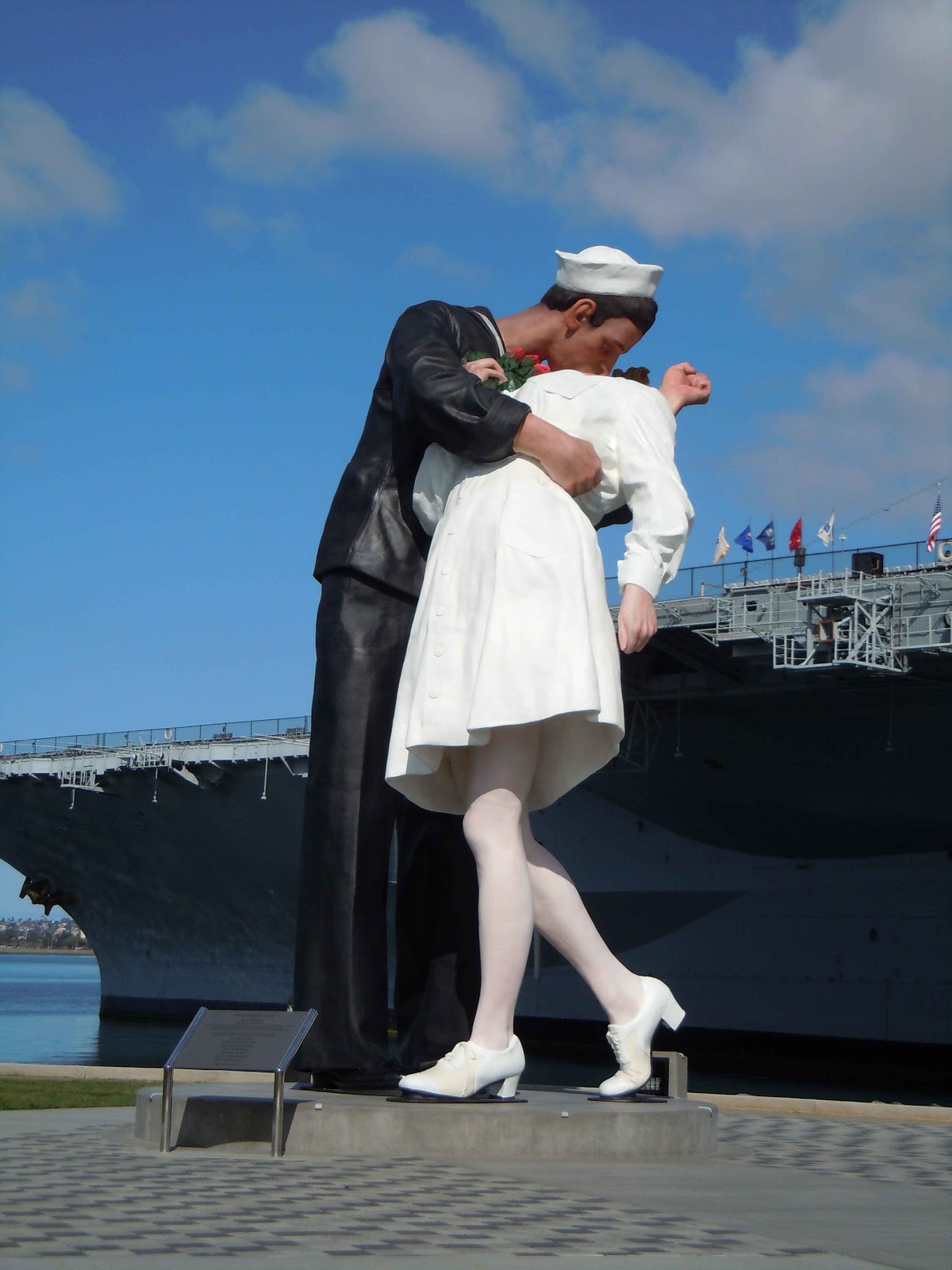 Photographic Allsorts "The Kiss" Statue At San Diego Waterfront.