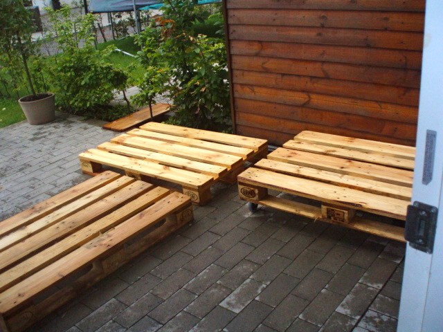 Muuuu design: lounge sommer 2011 Terrasse lavet af paller