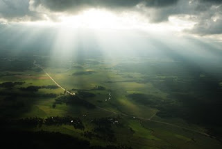 http://isawthestarstonight.deviantart.com/art/Landscape-100653561?q=boost%3Apopular%20Landscape&qo=18