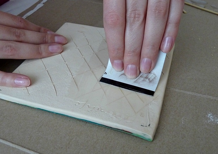 Turn a Tile into a Trivet in One Step Dans le Lakehouse