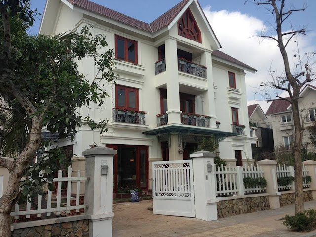 Biệt thự Vinhomes Riverside