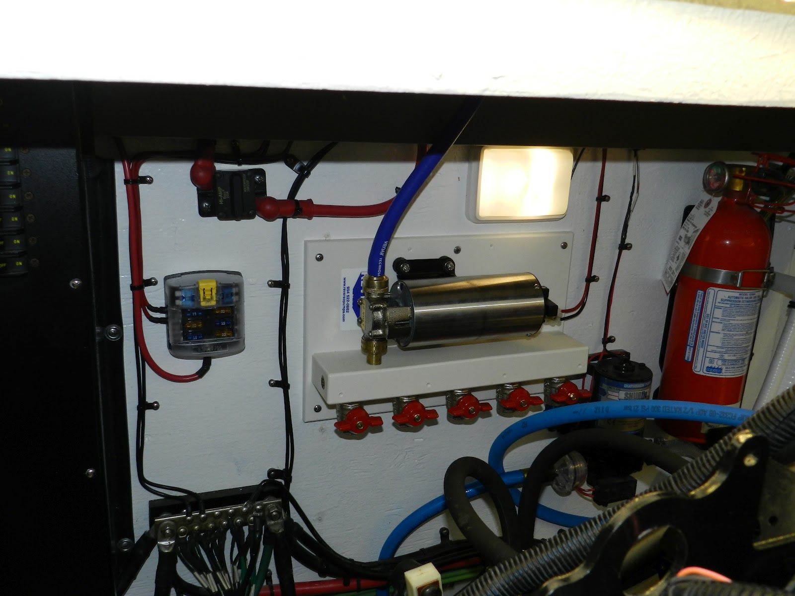 Sea Ray 340 Sundancer Restoration Oil Change System