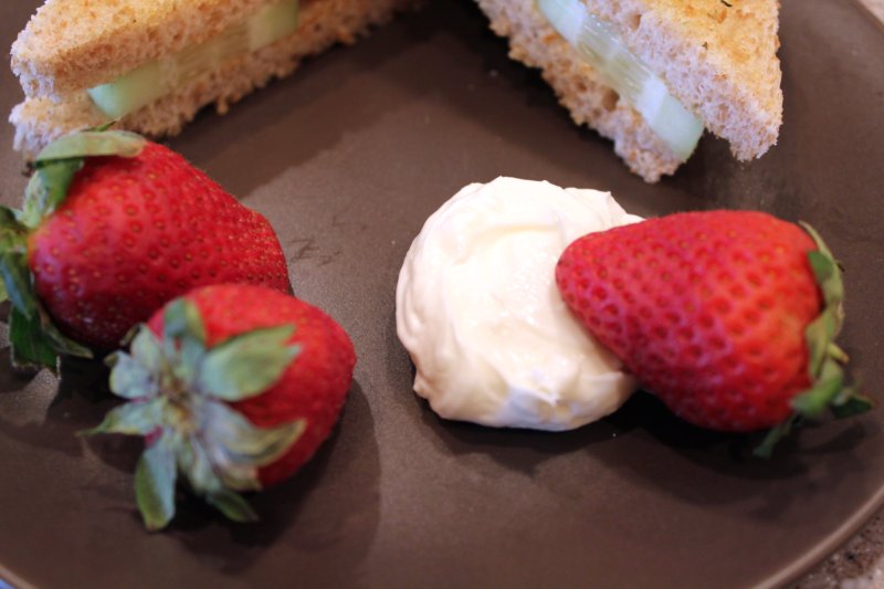 Marshmallow Sauce Fruit Dip