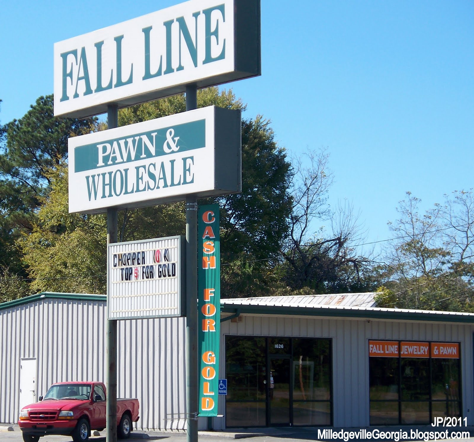 MILLEDGEVILLE GCSU GMC College Restaurant Menu Attorney Bank