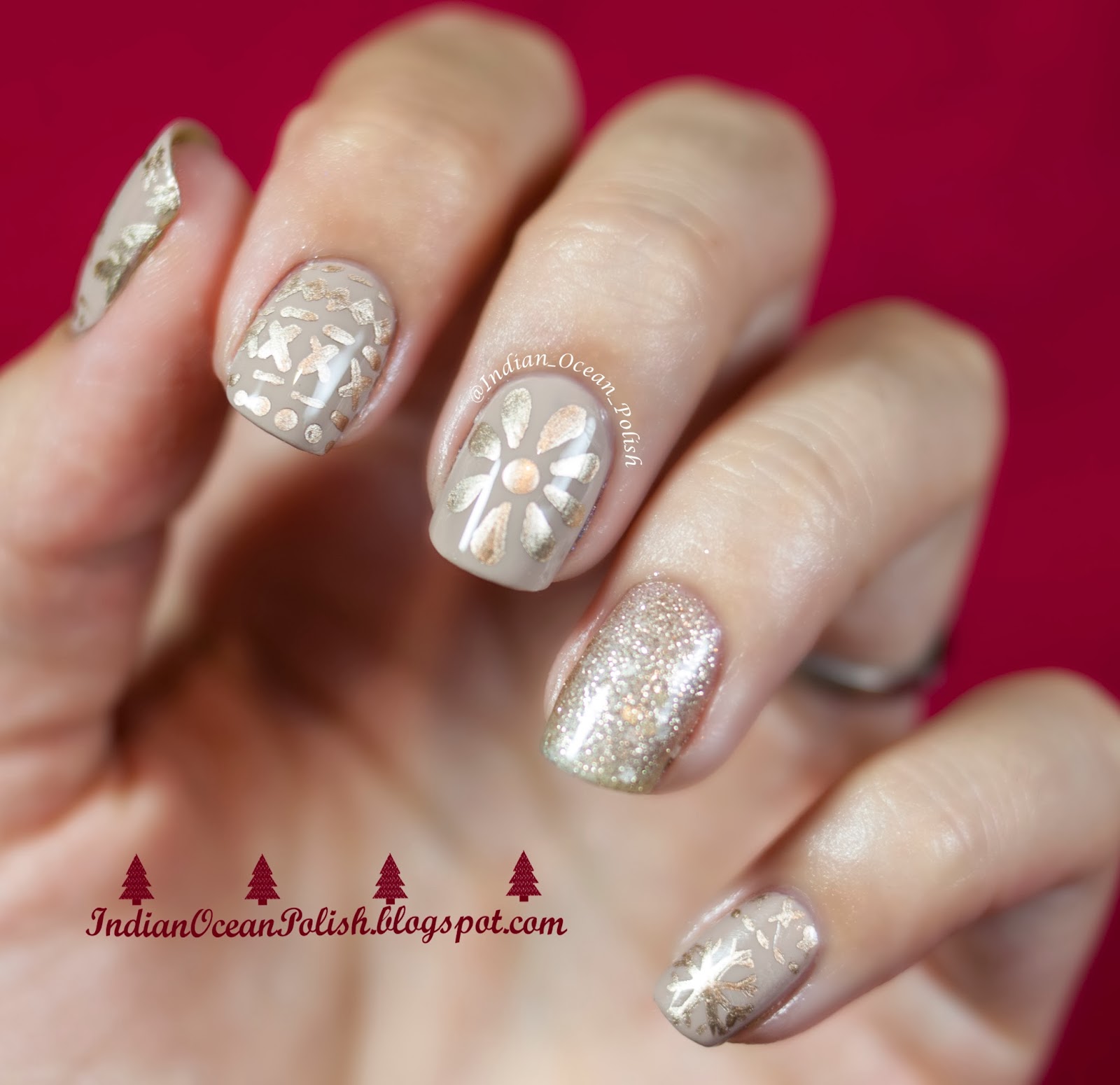 Christmas acrylic nail designs nails cute festive xmas winter everyday would any holiday pretty source choose jenna via christmasphotos polish Indian Ocean Polish: Christmas 2013 Nail Art Ideas: Simple and Not So