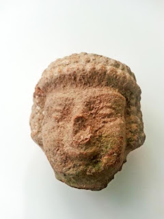 Inspirado em "Indiana Jones, menino israelense descobre artefato de 2500 anos Coisas Judaicas