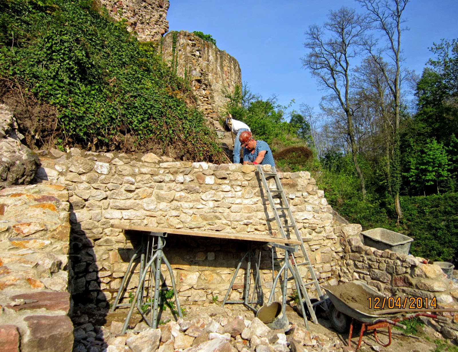 Schauenburg Dossenheim April 2014