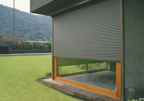 DECORED "Cortinas y Persianas": Persianas Exteriores de Aluminio
