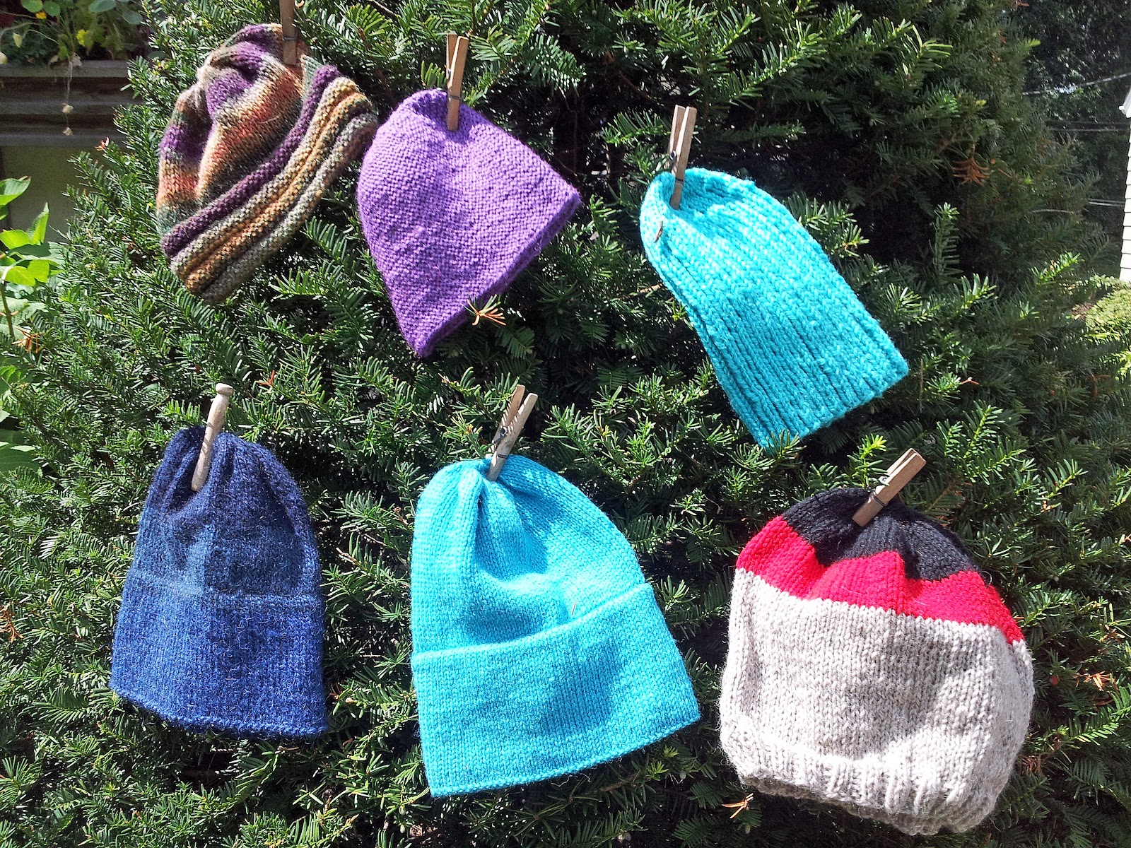 Hats for the Homeless knitting, giving, loving 2012