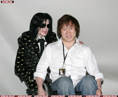 Michael Jackson na Festa Vip em TóQuio 08.03.07 - (40 Fotos) Michael+jackson+japan+jap%C3%A3o+%2811%29