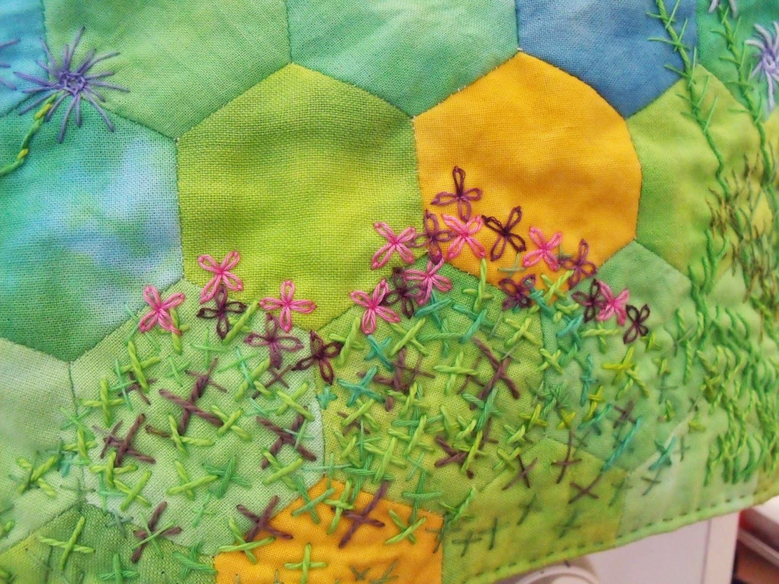 St Victor Quilts EPP Tuesday Piece Yourself Together!