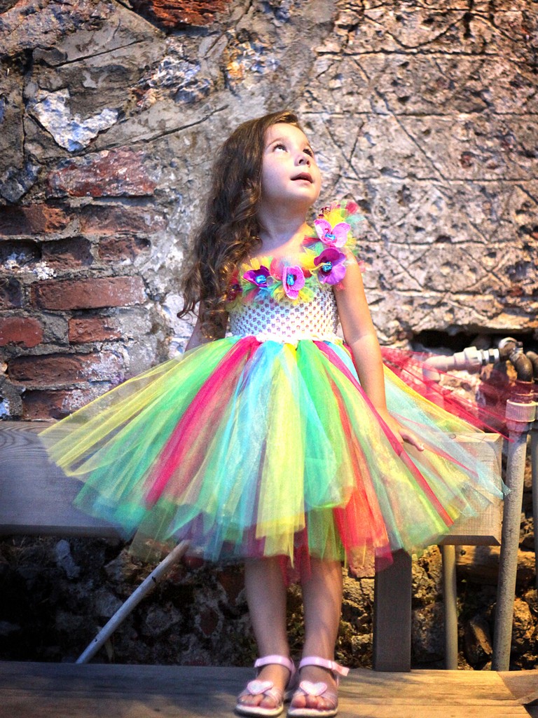 Ozel Tasarim Cocuk Kiyafetleri Ve Aksesuarlar Gokkusagi Tutu Elbise