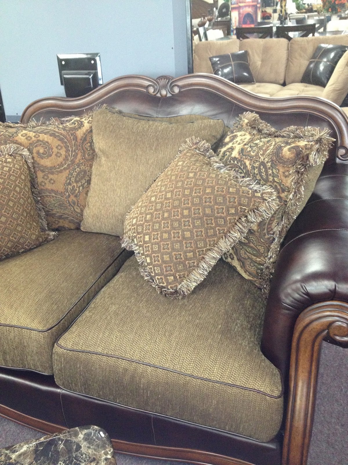 encue creations packing and moving
