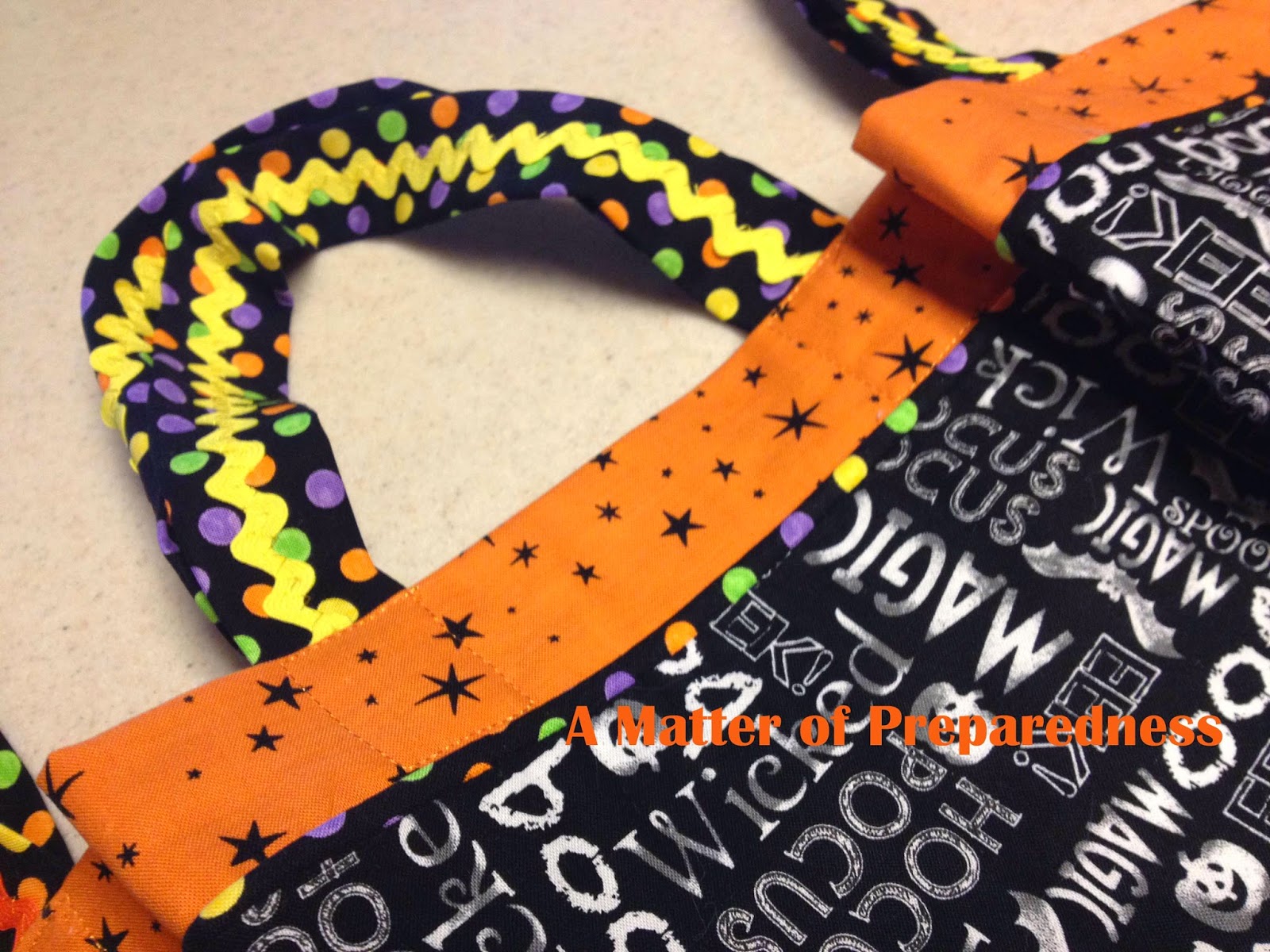 Halloween, Trick or Treat Bag, Machine Embroidery